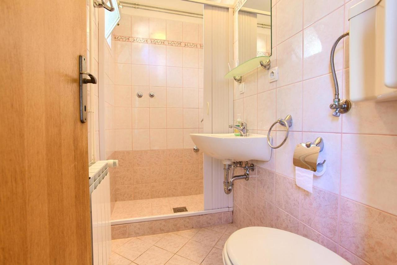 Romantic Apartment Krk Town Eksteriør bilde